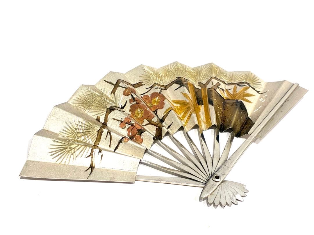 Ⓥ銀製品　扇子