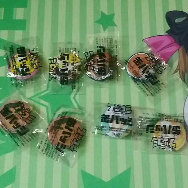 ナツコミ缶バッジ