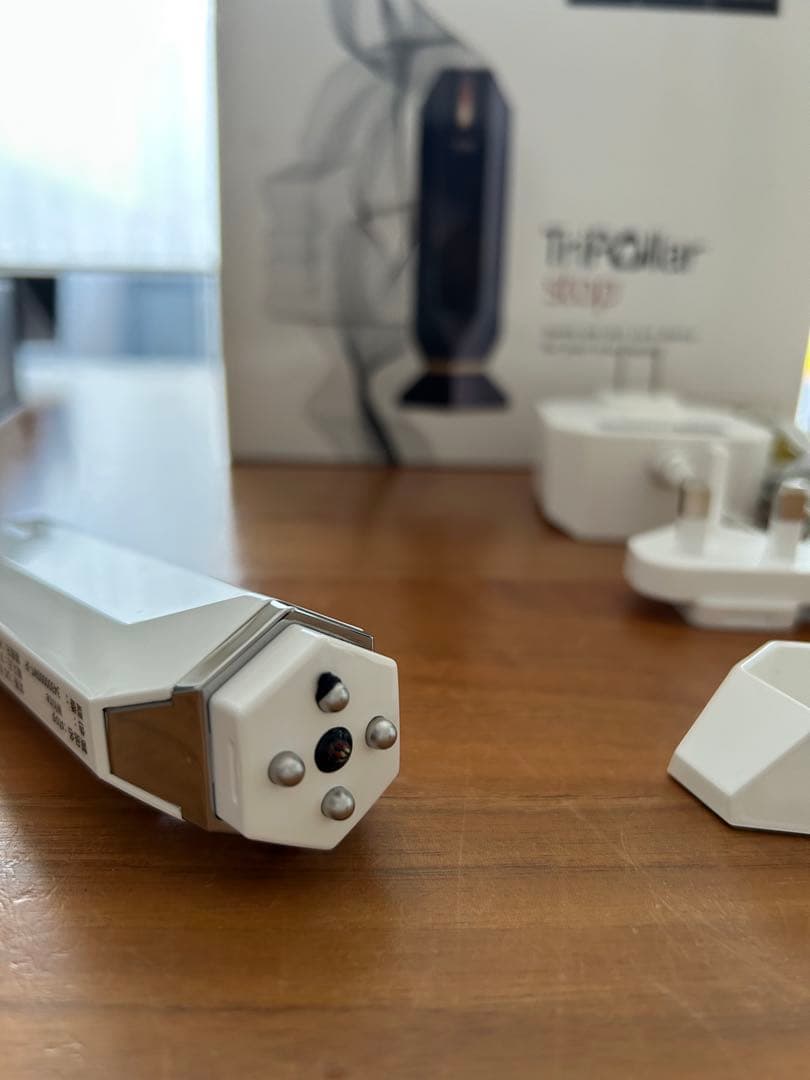 TriPollar stop RF美顔器 ホワイト