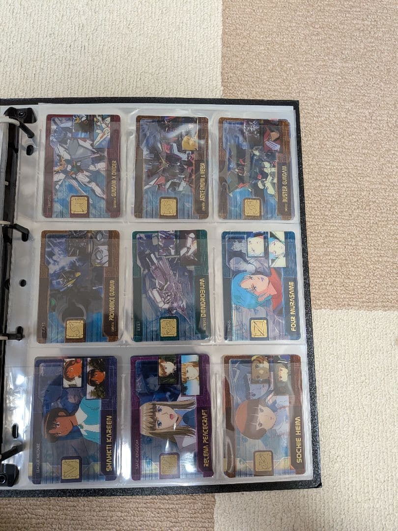 森永ガンダムカードと COSMIC ERA FILE　SEED