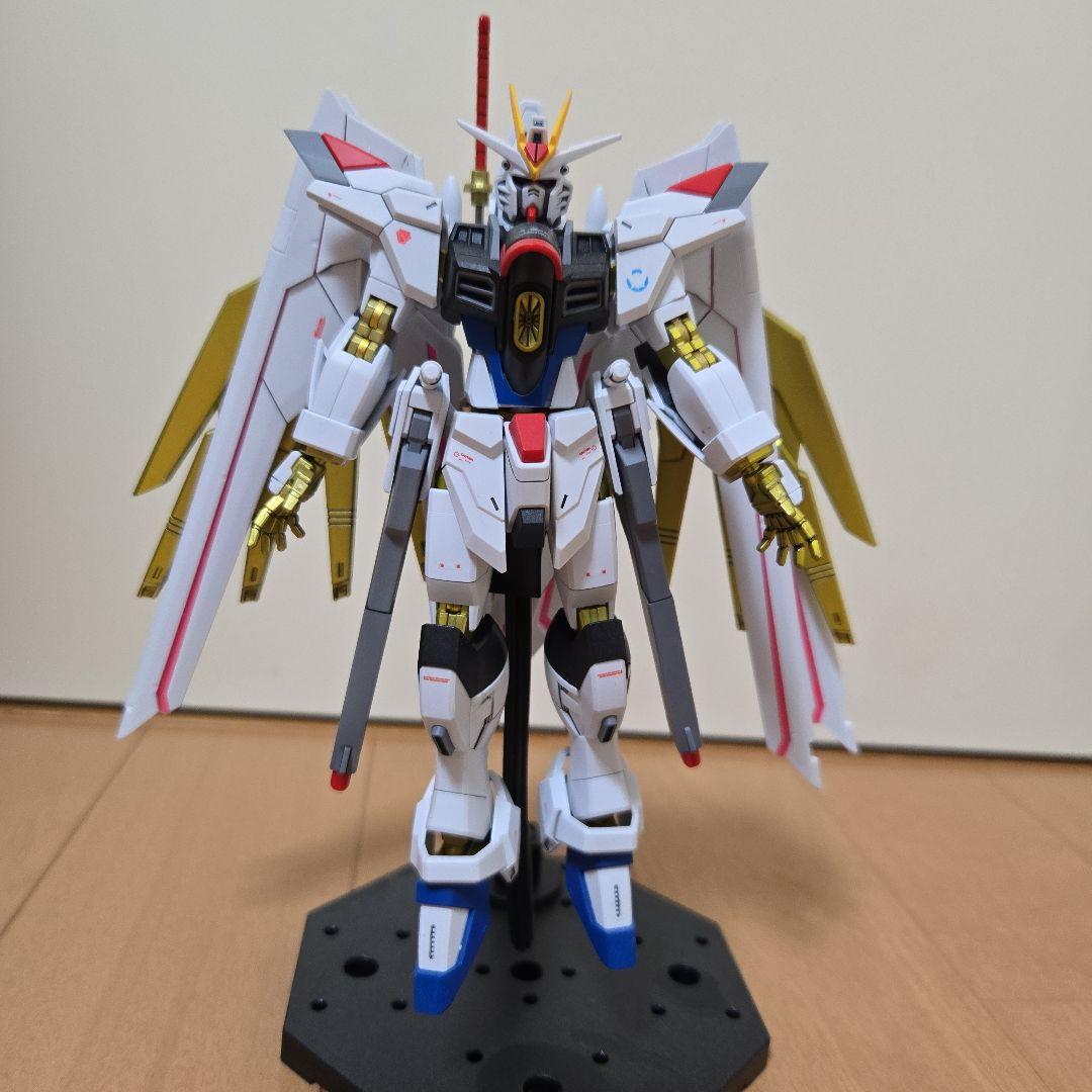 HG　1/144 マイティーストライクフリーダムガンダム　完成品　塗装品