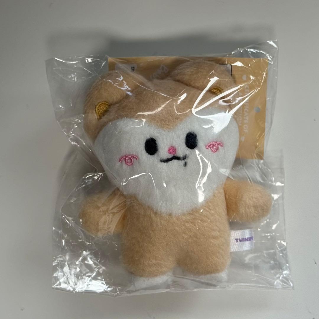 itzy twinzy ぬいぐるみ ryeowoo チェリョン