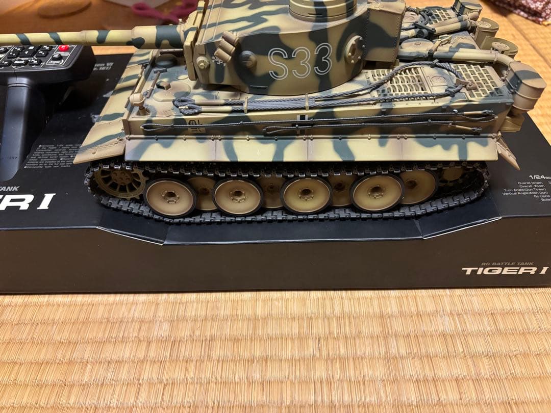 美品　東京マルイ RCバトルタンク Tiger I 迷彩
