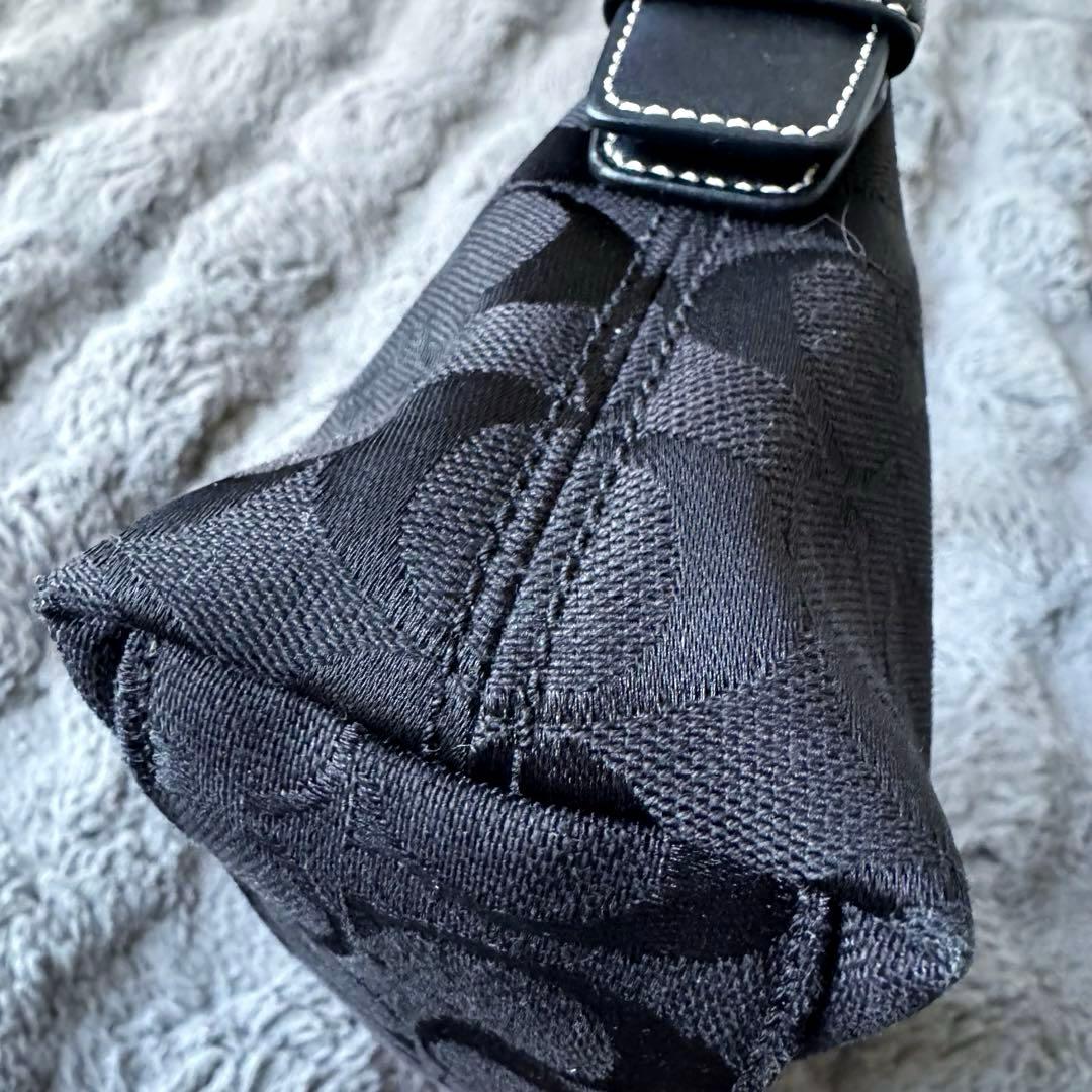 未使用級 coach コーチ ワンショルダーバッグ シグネチャー 黒 6371