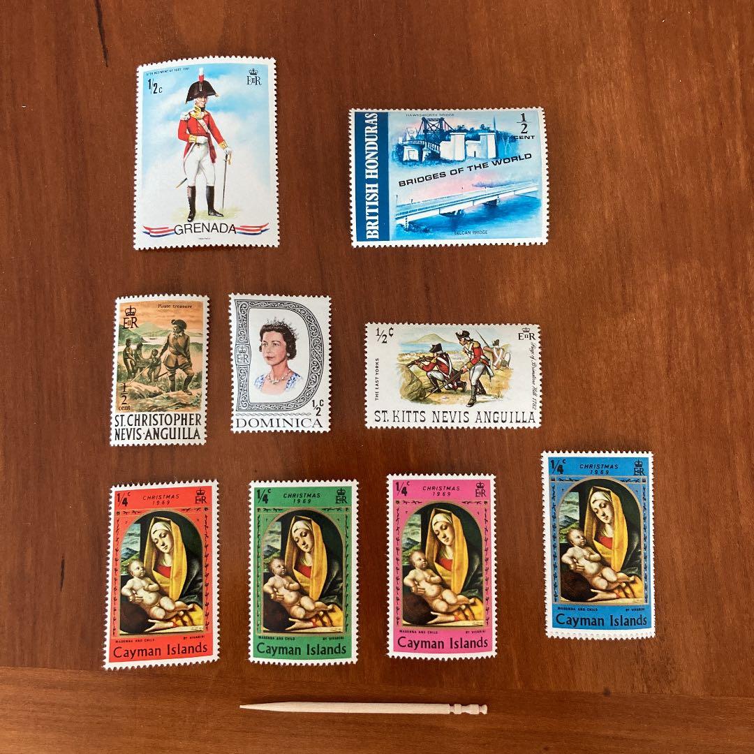 切手（エリザベス女王の肖像含む9枚）