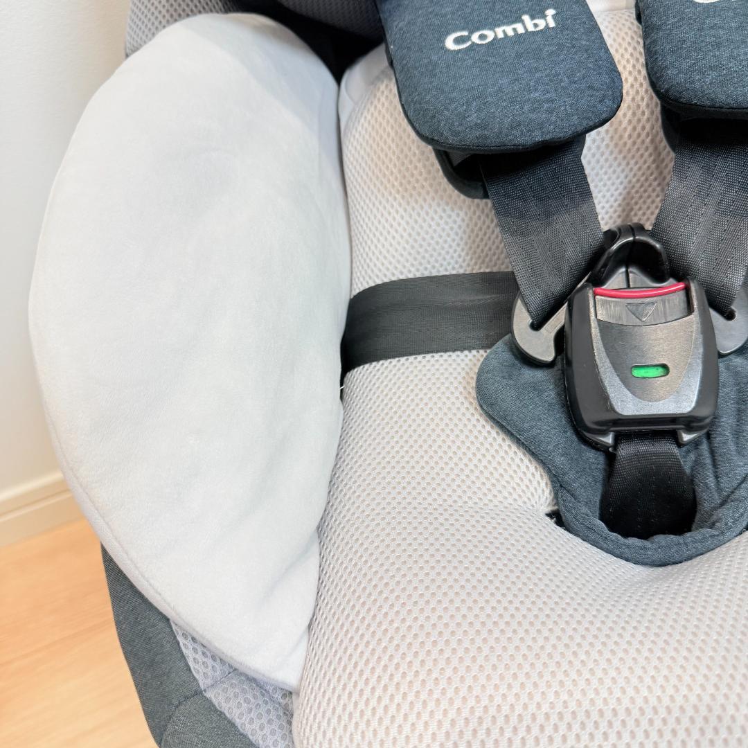 【美品】コンビ THE S ISOFIX エッグショック ZA-670