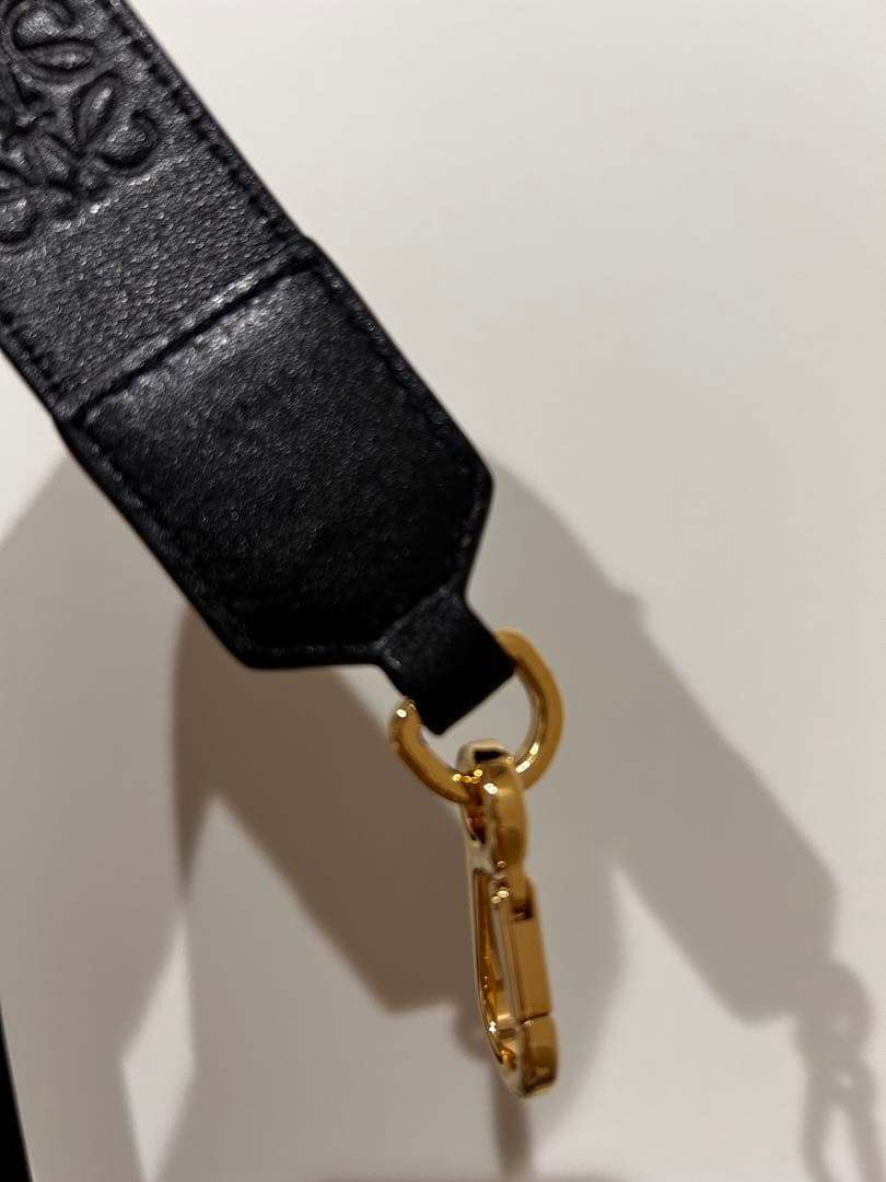 新品☆LOEWEロエベ☆カーフレザーストラップ☆ブラック