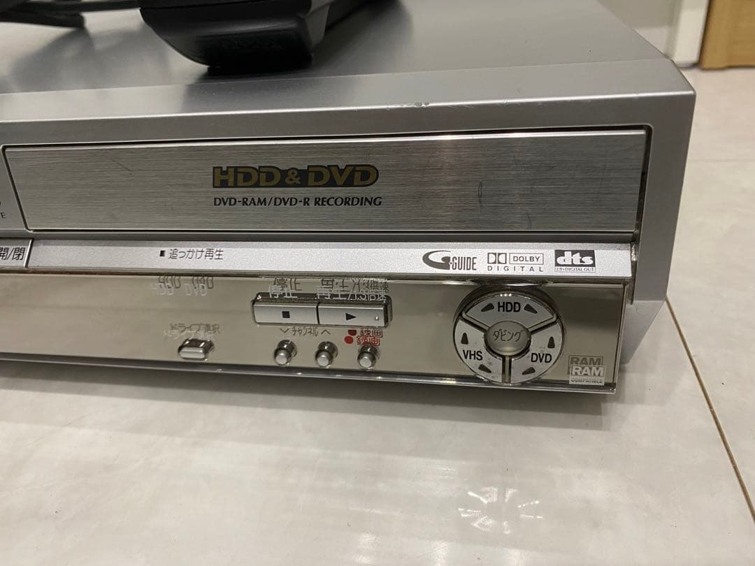 パナソニック VHS.DVDプレーヤー DMR-E150V