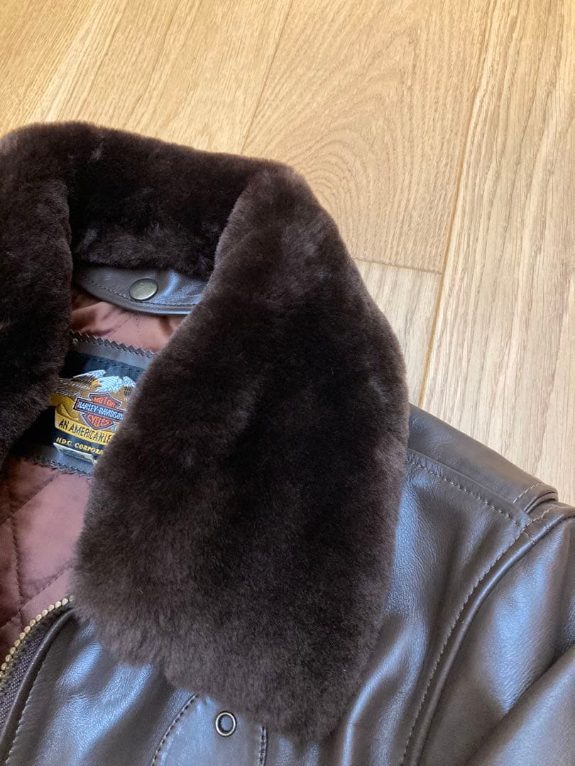 ハーレーダビッドソン　ホースハイド　シングルライダース　トラッカー　ファー付き