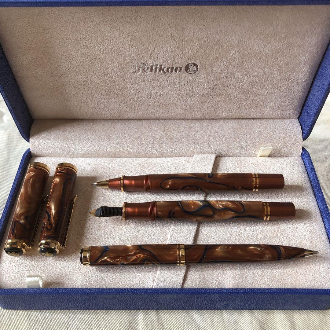 ペリカン　グランプラス　万年筆　ローラーボール　ボールペンのセット販売
