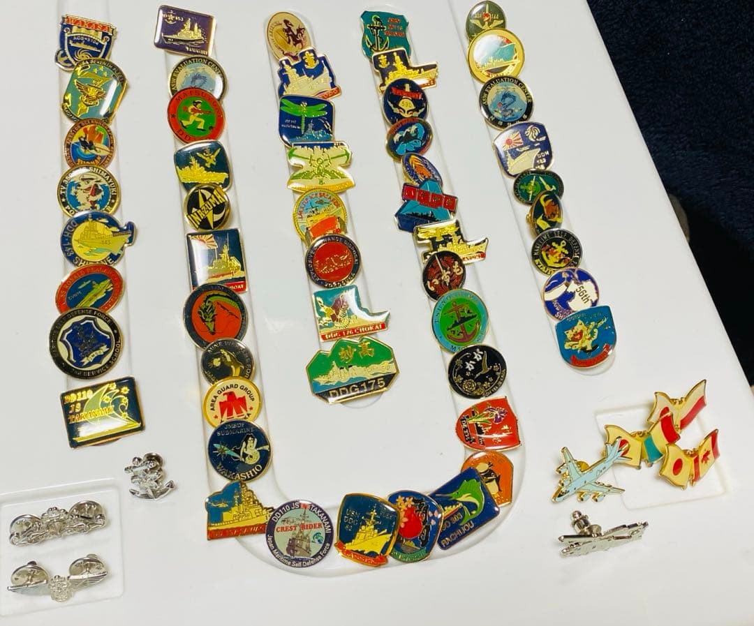 護衛艦 ピンバッジ まとめ売り 60個