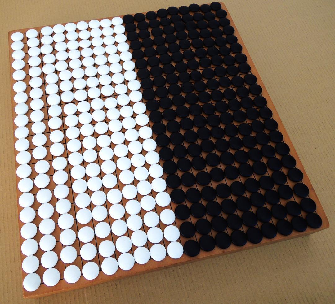 囲碁盤(天然木・漆線引) 3枚継 碁石付き