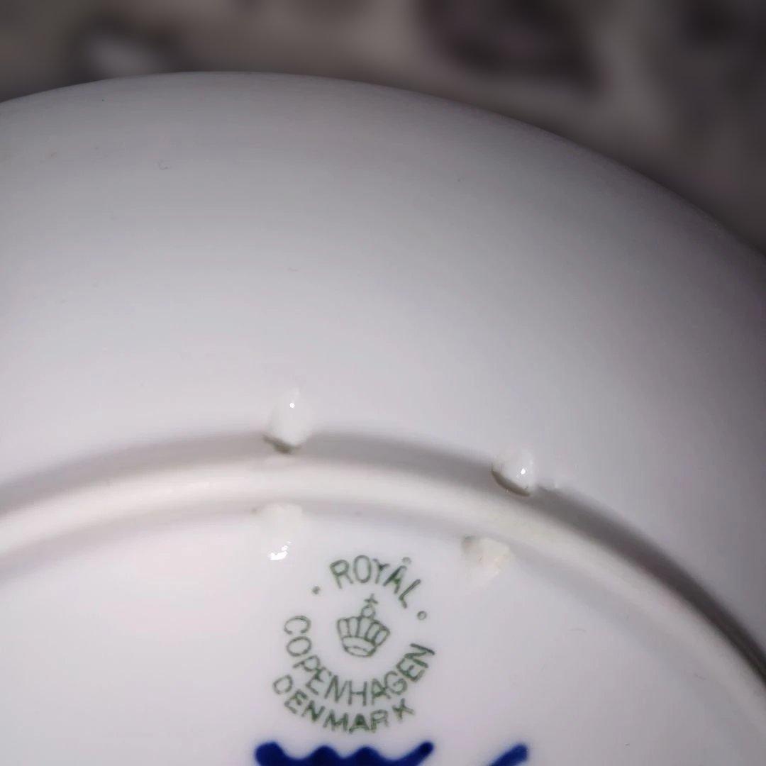 ロイヤルコペンハーゲン1938年イヤープレート 「ウスタラースの半円形の教会」