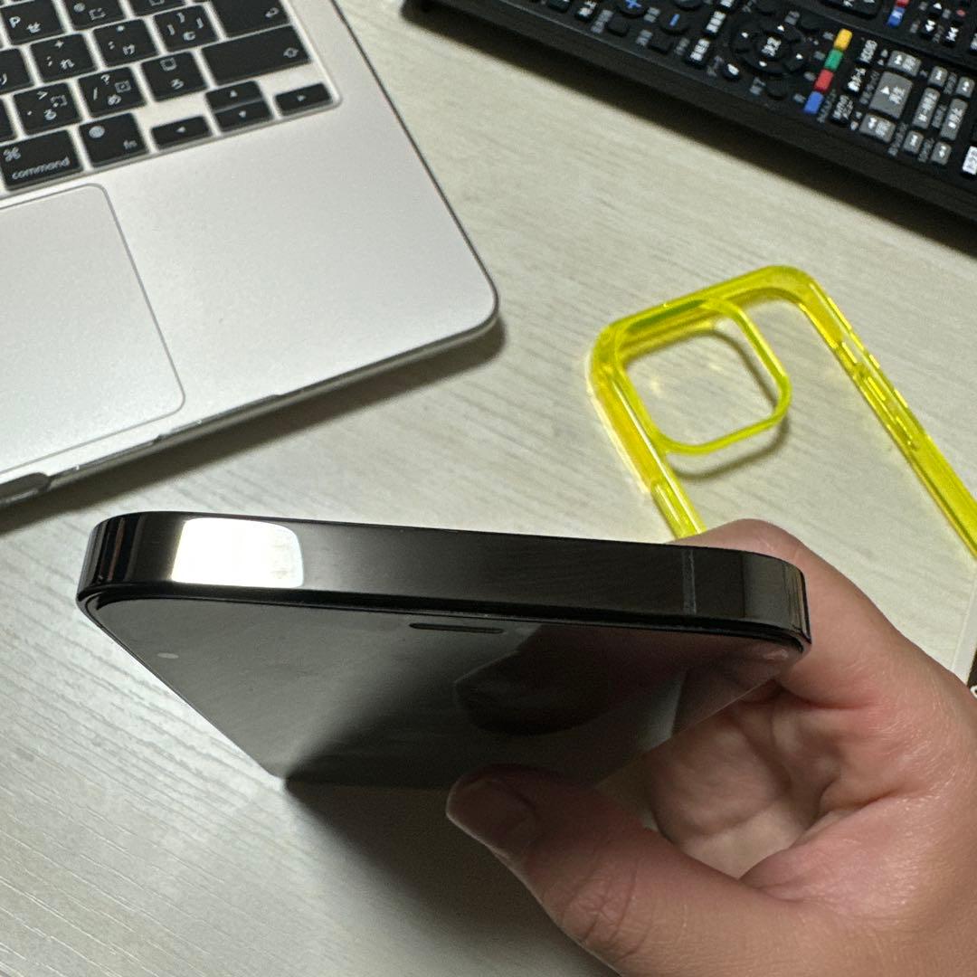 Apple iPhone 12 Pro 美品