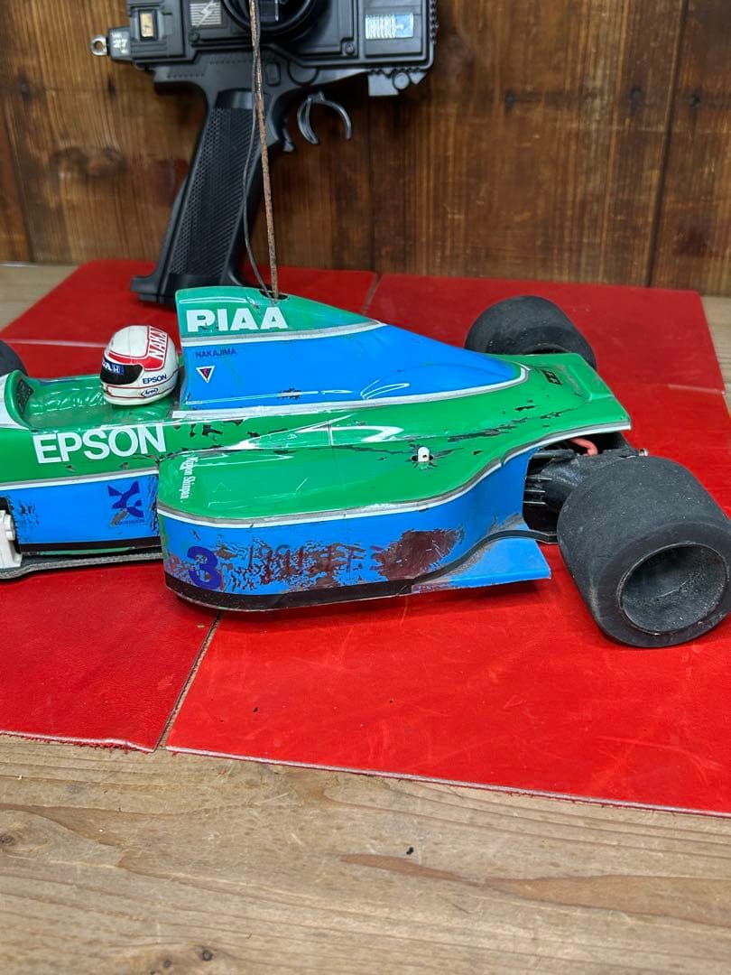 ラジコン　色々付いててお得です