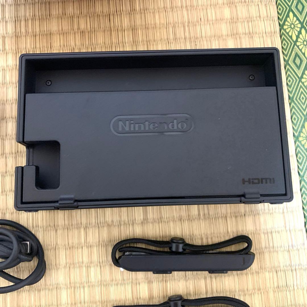 Nintendo Switch バッテリー強化モデル　商品状態をお読みください。