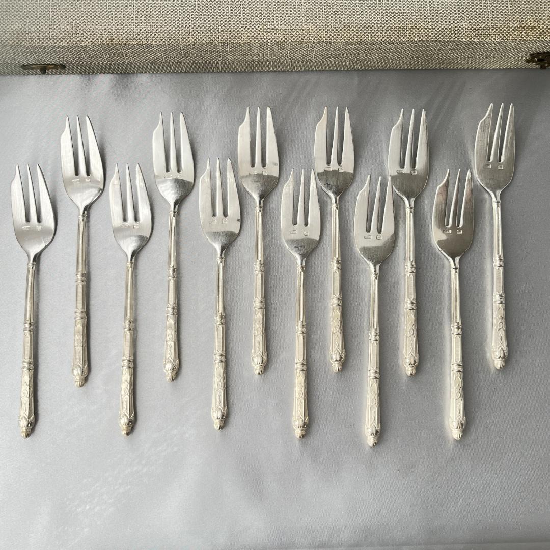 【SFAM】 ロシア様式のケーキフォーク 12本組 仏蘭西 14cm ケース