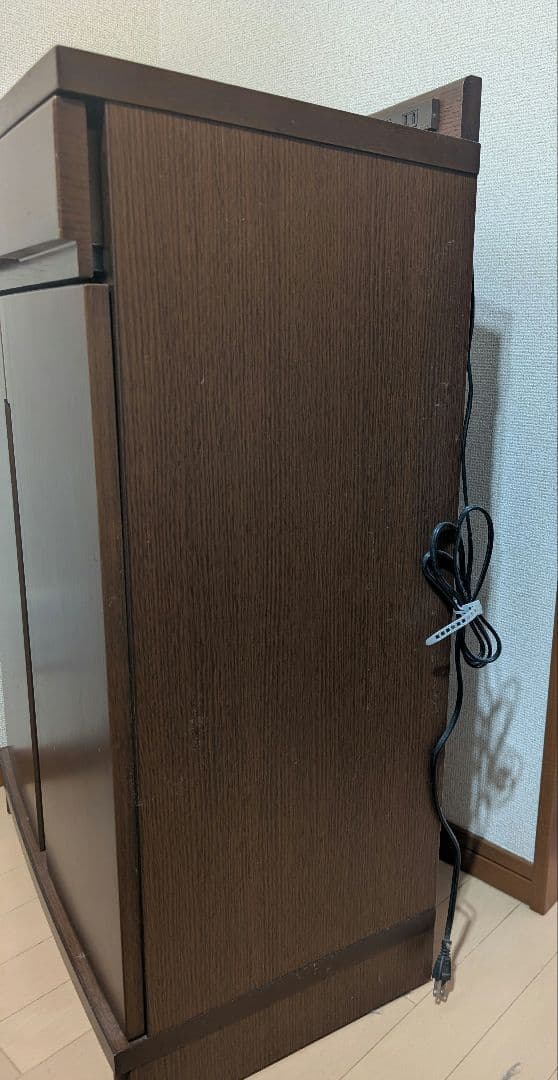 [大塚家具購入] TAKEDOMI 武富家具 棚 サイドボード 電源付（送料込）