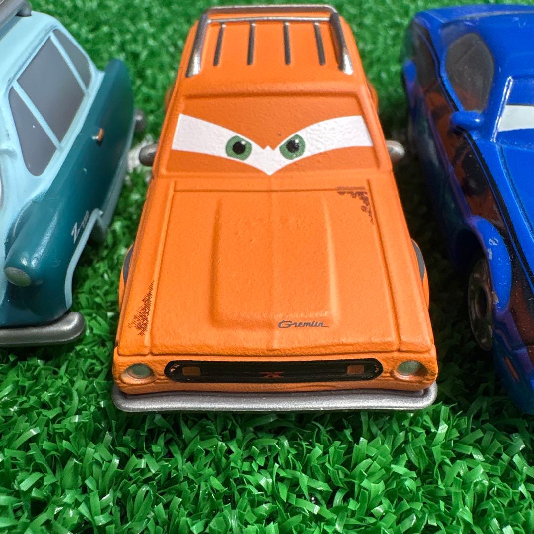 トミカカーズ　スパイ　悪役セット