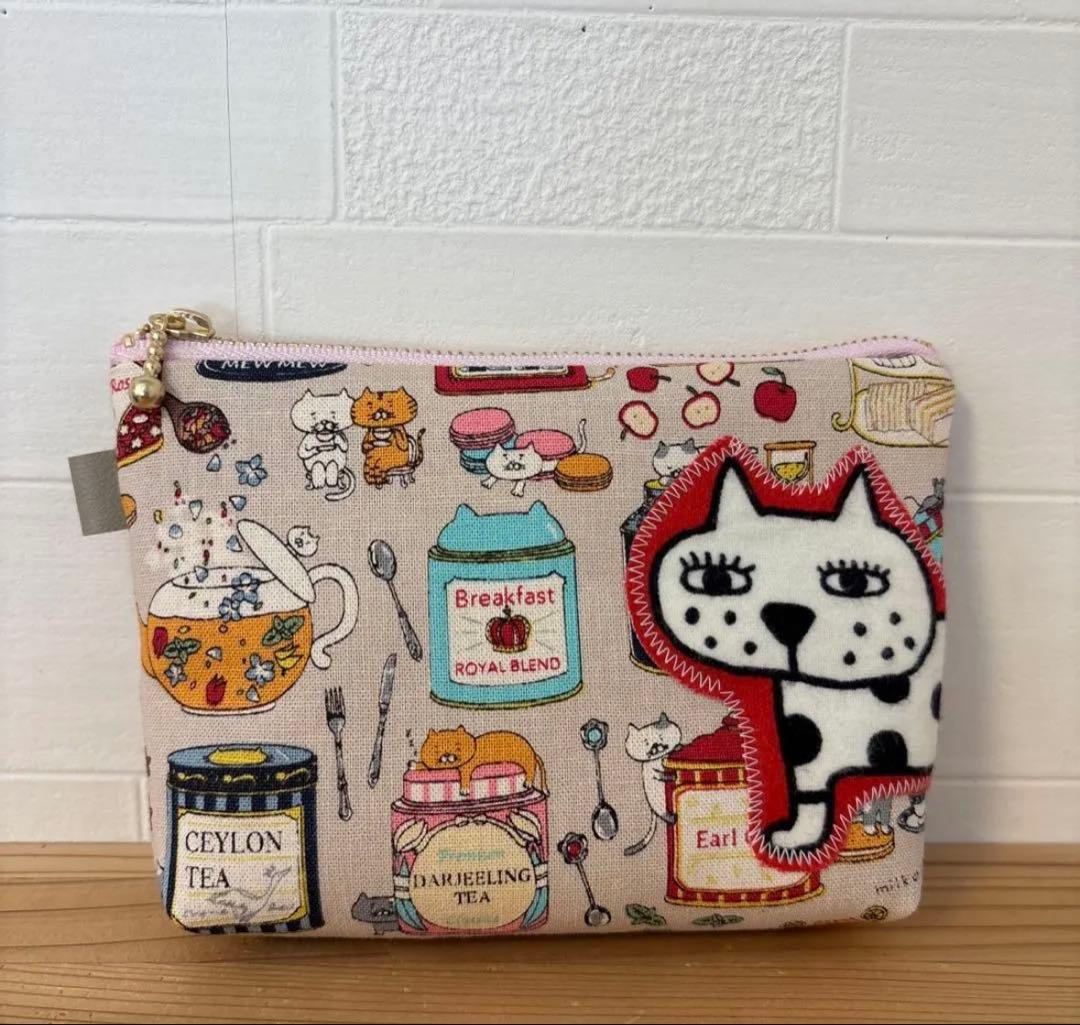 感謝価格　猫柄　巾着　ペンポーチ　小物入れ　ハンドメイド