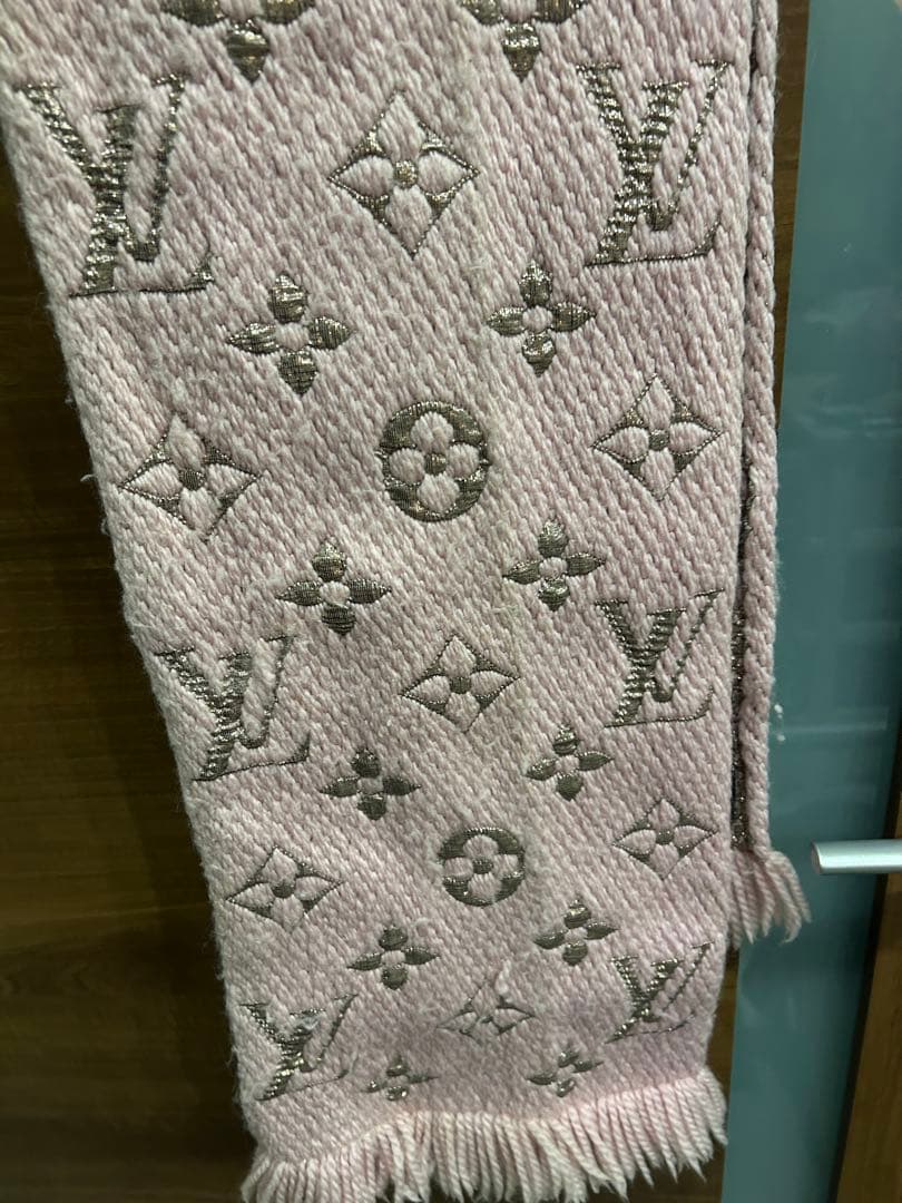 Louis Vuitton ロゴ入りマフラー ピンク