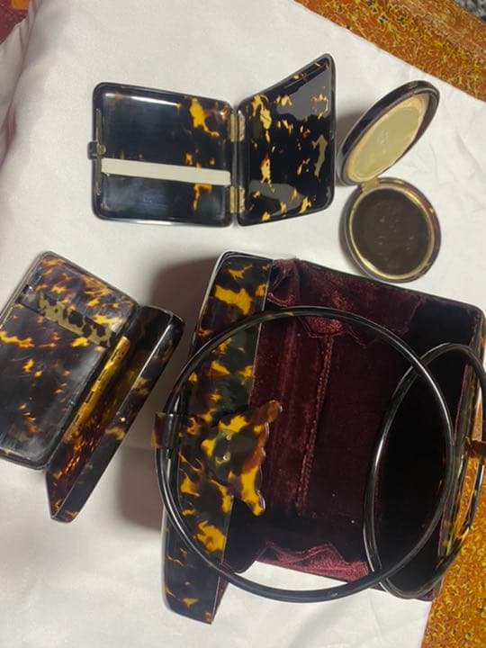 鼈甲　ハンドバッグ・コンパクト・タバコ入れ・札入れ　4点セット