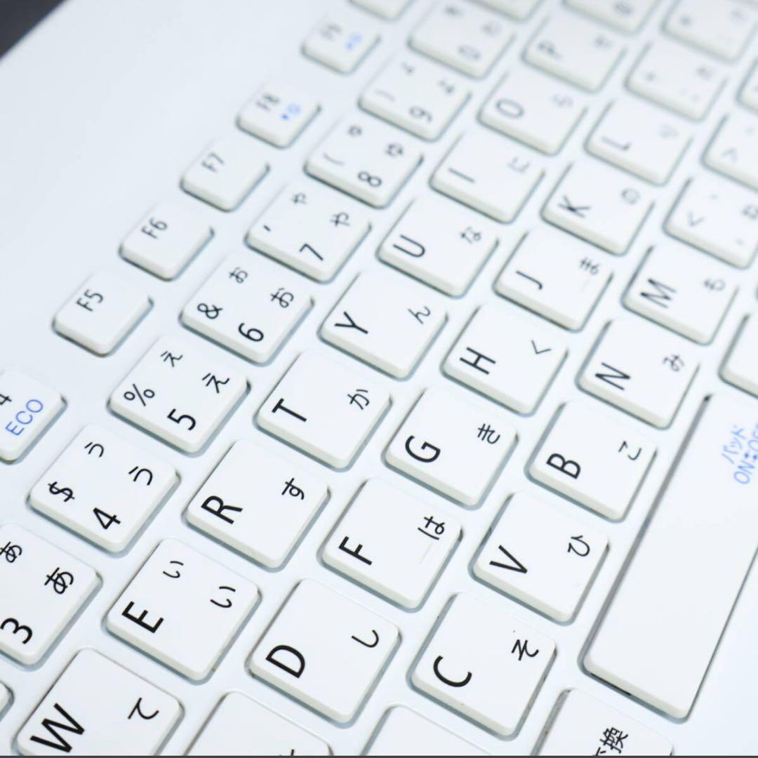 超美品　NEC core i5新品メモリ16GB +512GB