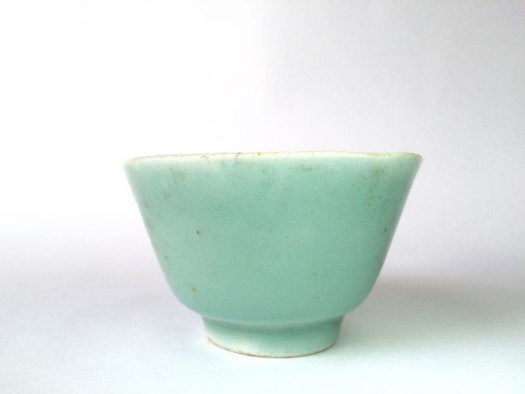 【青白磁杯】 清　磁器　青磁