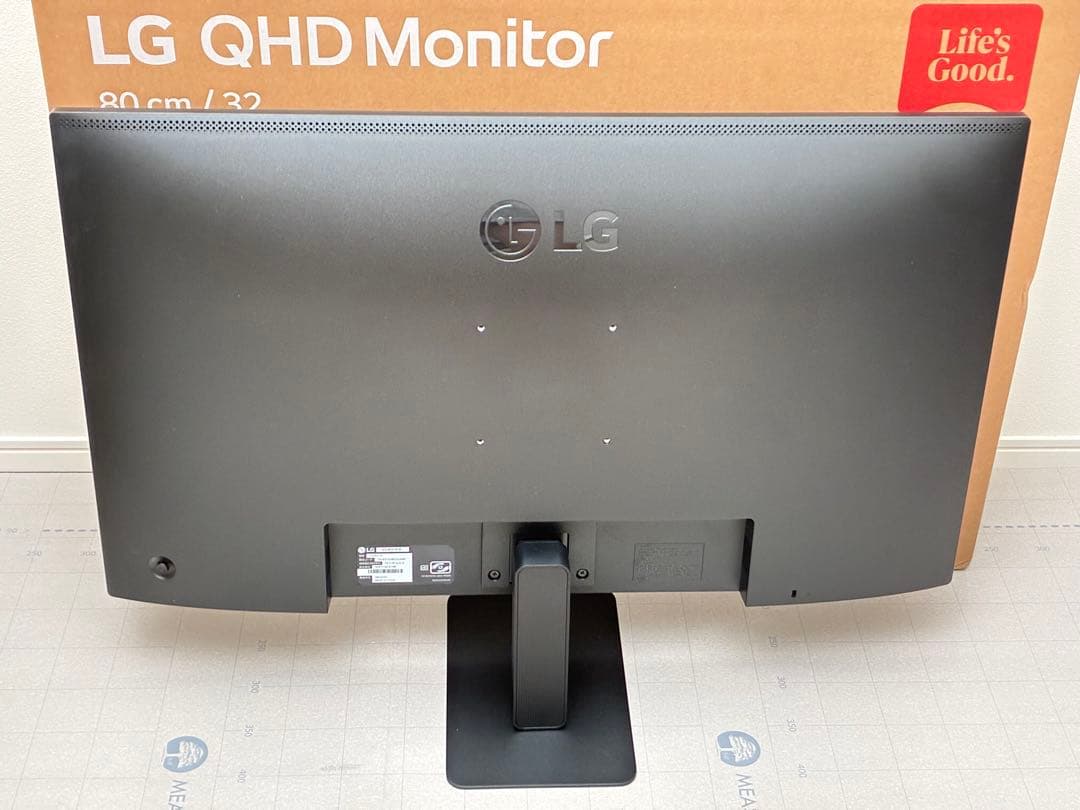 LG WQHD 32インチモニター 32U631A-B 新品同様③