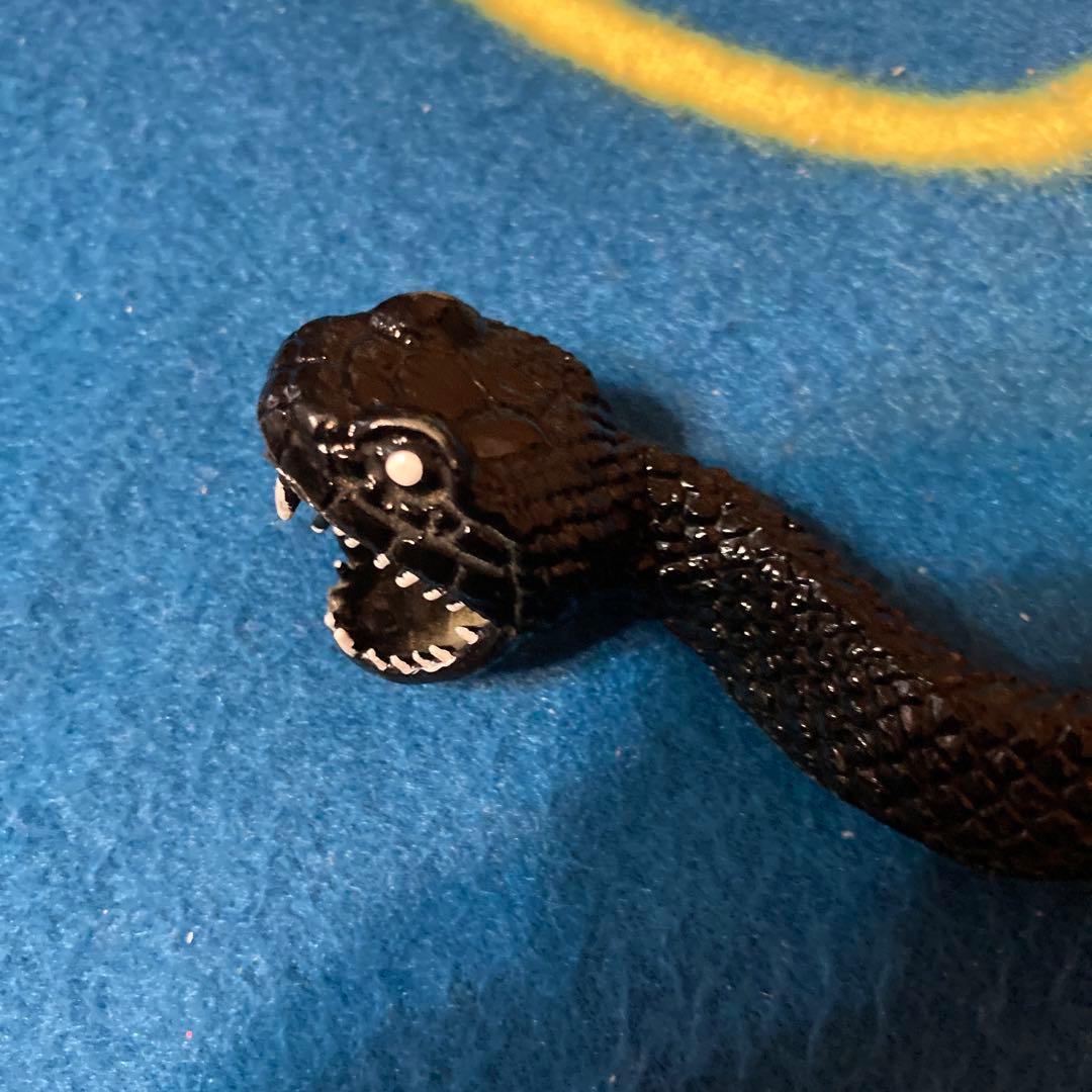 フィギュア　ヘビ　ブラック　45cm
