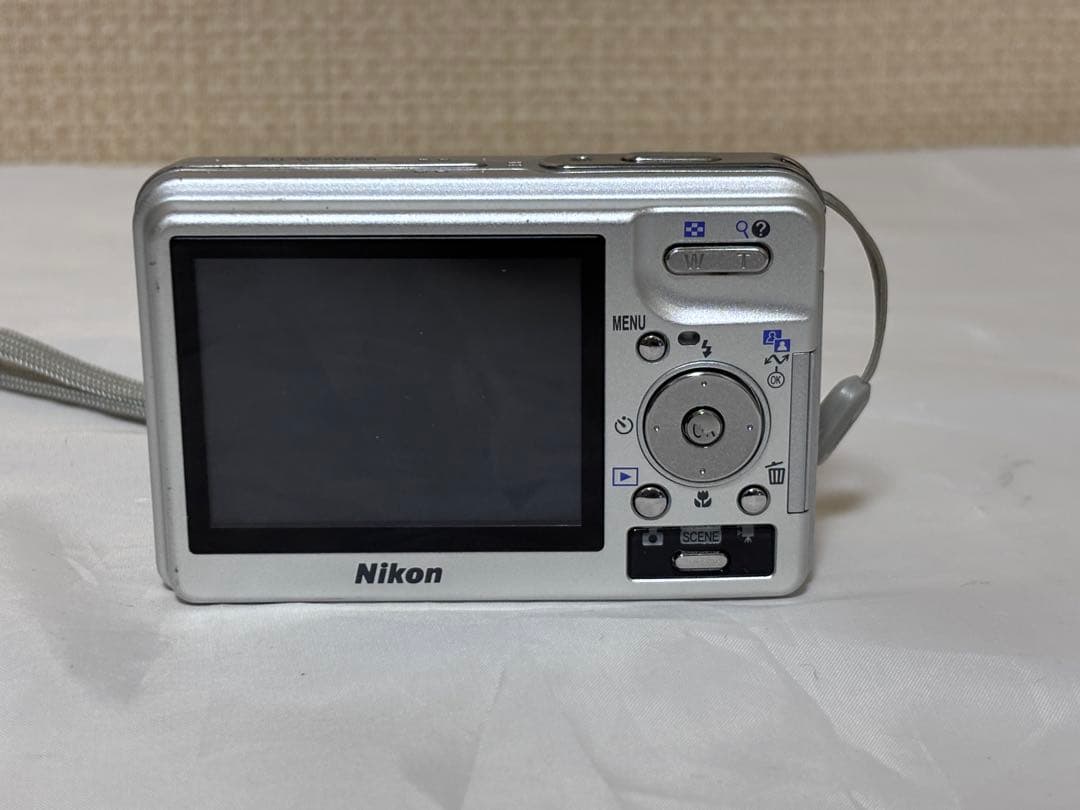Nikonニコン COOLPIX S2 デジタルカメラ 動作確認済