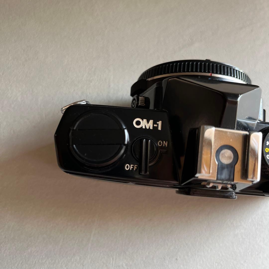 OLYMPUS OM-1 フィルムカメラ 50mm単焦点レンズ付き