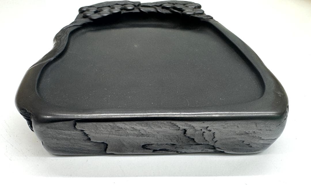 【未使用品】甲州雨畑硯　秀峰作　葡萄硯　書道具