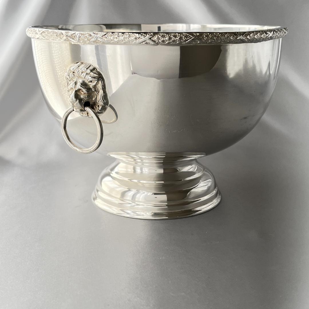 【英国】 ライオンのセンターピース / パンチボウル　直径21cm