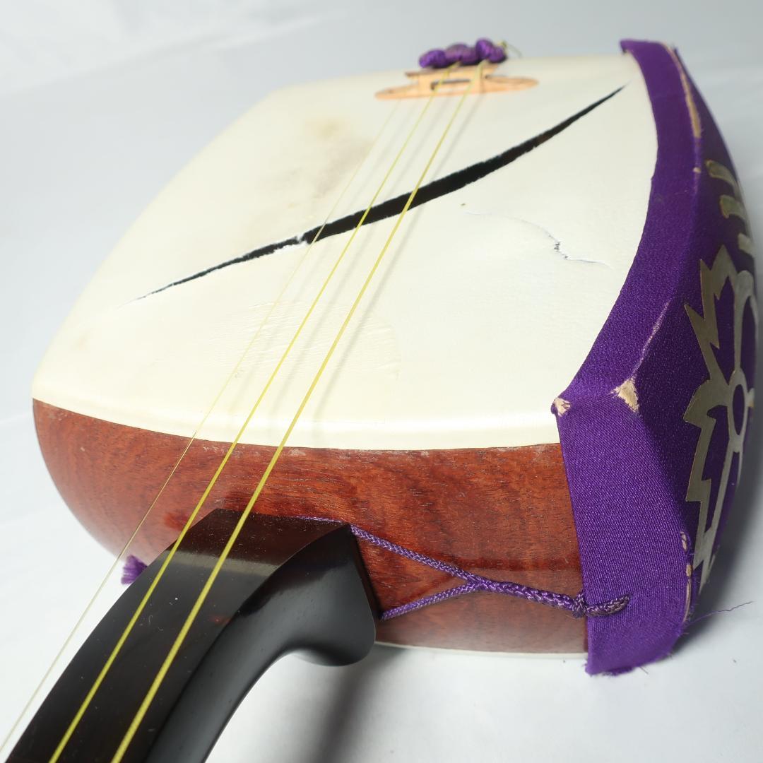 三味線 紅木 細棹 撥 予備弦 ハードケース付 和楽器