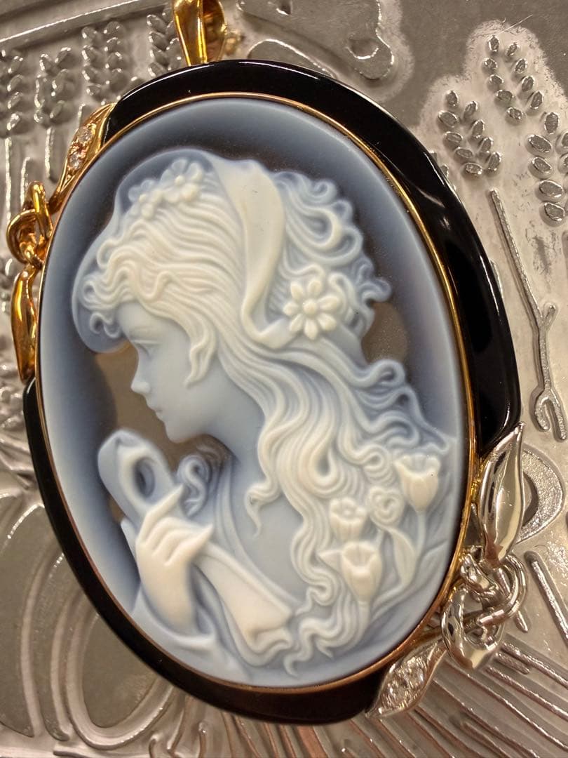 ふ*可様 pt900 K18刻印 カメオ ペンダントトップ ダイヤ 0.04ct