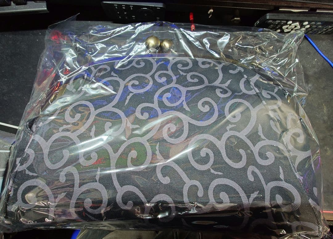 土日限定値下げ　JOKERD ULTIMATE がま口ショルダーバッグ