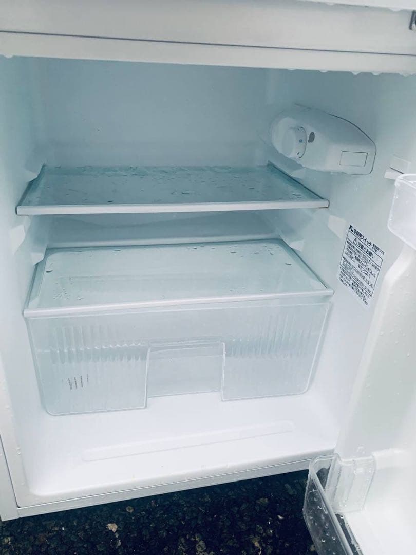 ♦YAMADA ノンフロン冷凍冷蔵庫【2018年製】YRZ-C09B1