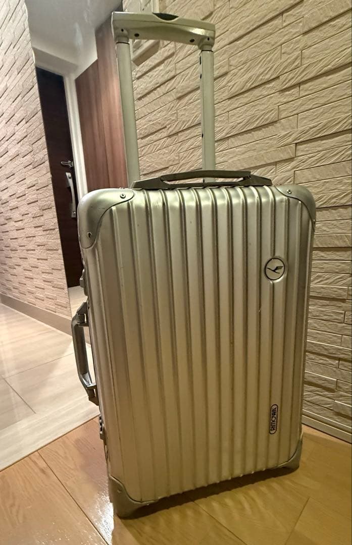 リモワ 919.52『Lufthansa』 廃盤2輪 キャビン・トロリー 35L