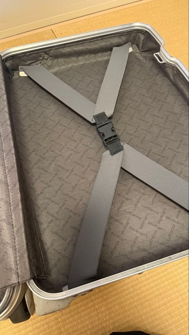 リモワ 919.52『Lufthansa』 廃盤2輪 キャビン・トロリー 35L