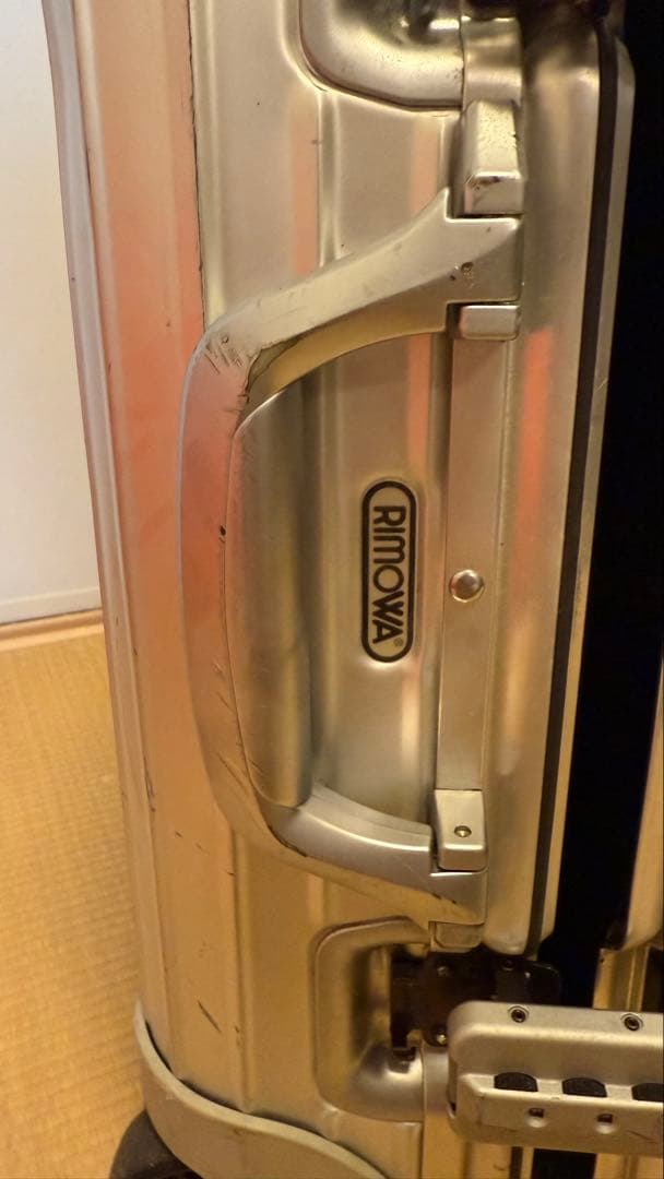 リモワ 919.52『Lufthansa』 廃盤2輪 キャビン・トロリー 35L