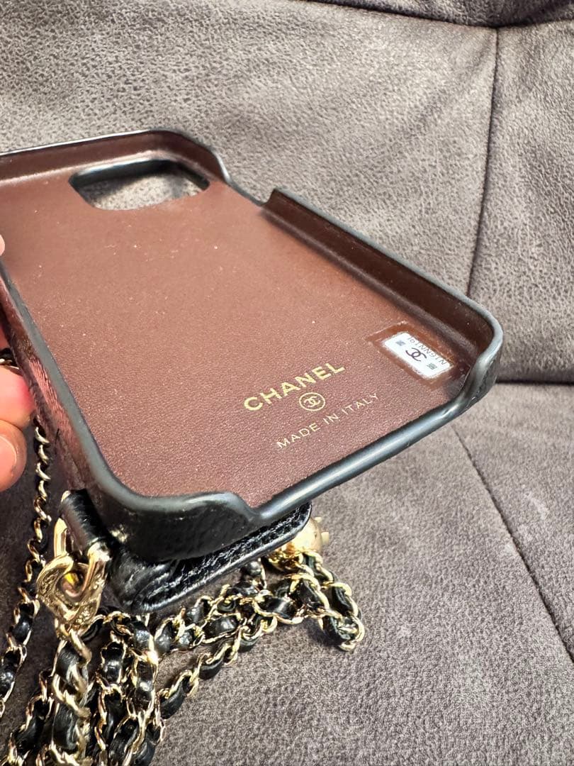 CHANEL iPhoneケース　15 pro Max