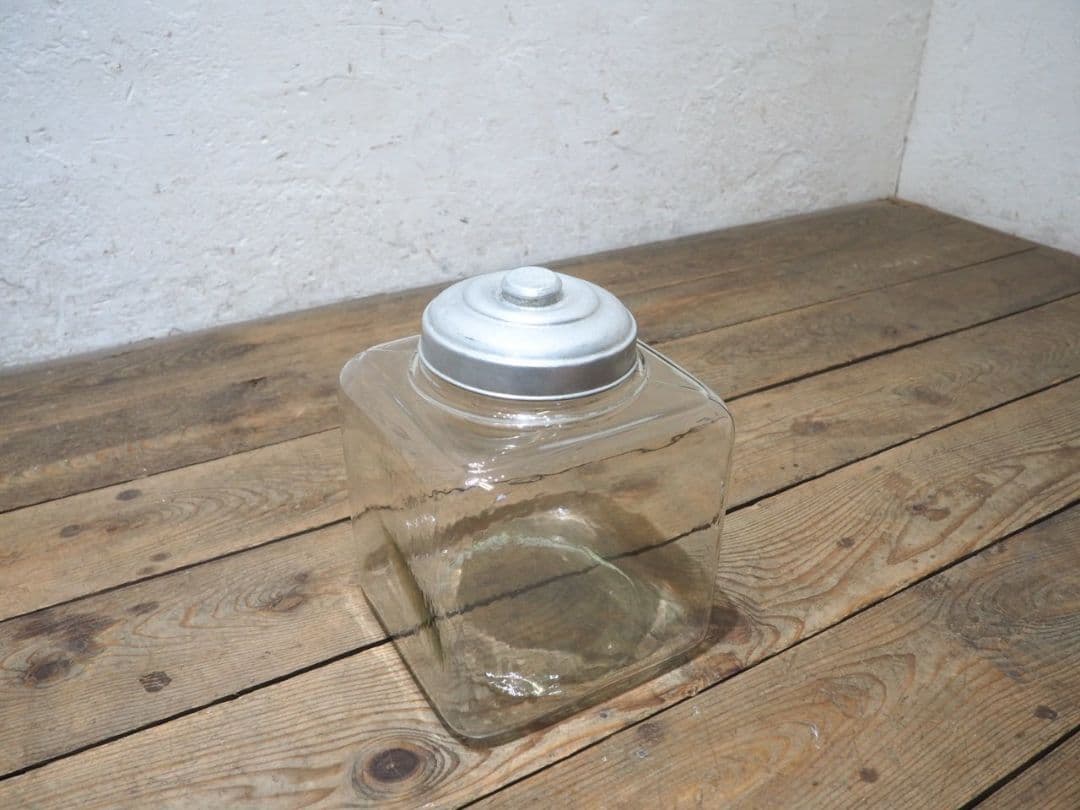 1204 レトロなガラス瓶　駄菓子屋　ガラスケース　ヴィンテージ　アンティーク