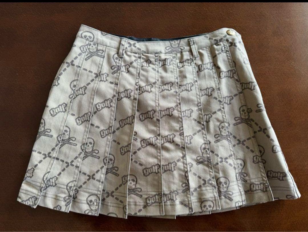 美品！MARK&LONA 一体型ペチパンツ ロゴプリーツスカート ベージュ M