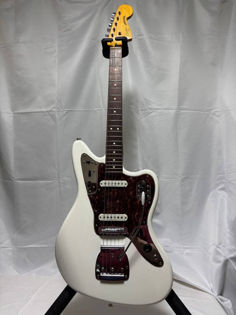 棒人間　Squier by Fender JAGUAR〔専用ケース付き〕