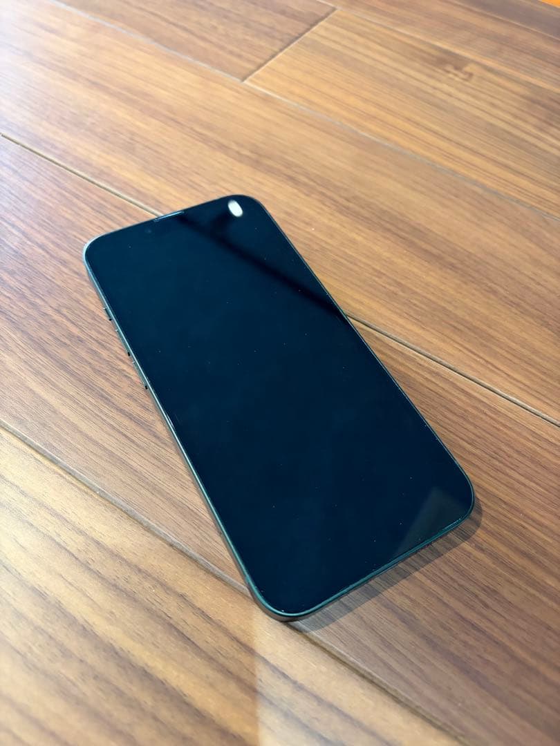 こういちApple iPhone 13 グリーン 本体