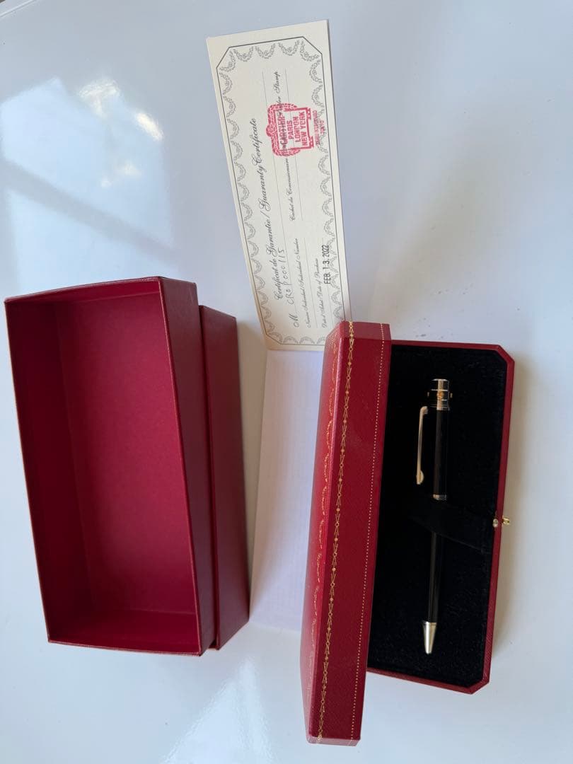 未使用品Cartier ボールペン 本体 専用ケース付き