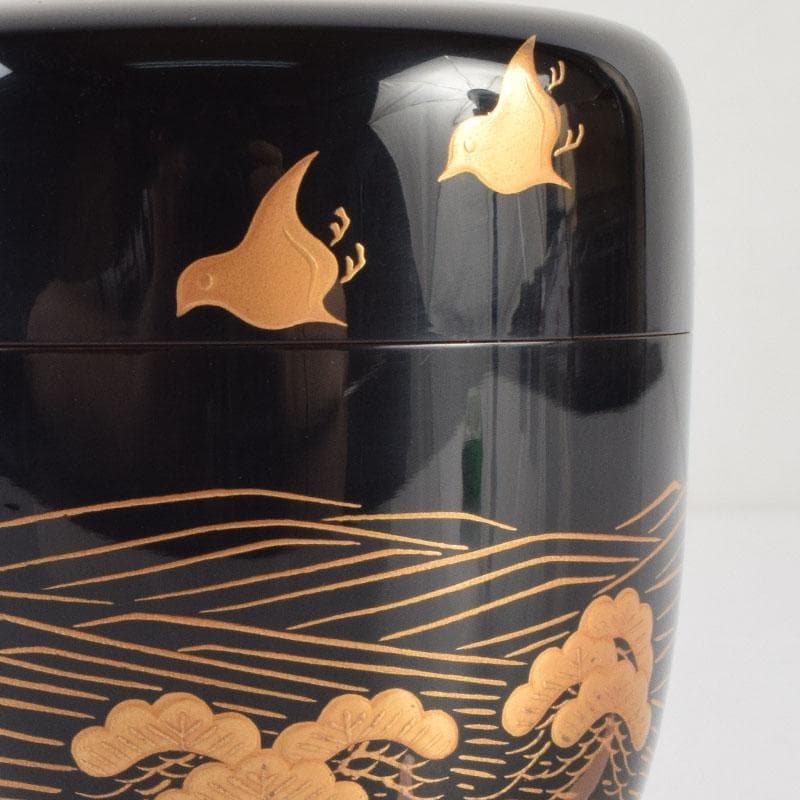 小梅 蒔絵師　中村宗尹作　内梨地浜千鳥蒔絵　大棗　共布共箱　V　9181