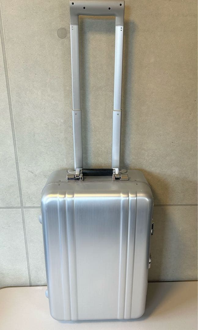 ZERO HALLIBURTON ゼロハリバートン アルミ 2輪キャリーケース