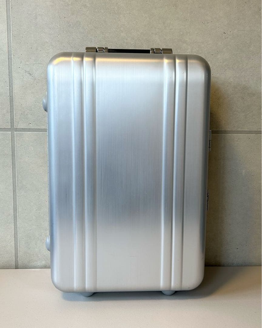 ZERO HALLIBURTON ゼロハリバートン アルミ 2輪キャリーケース
